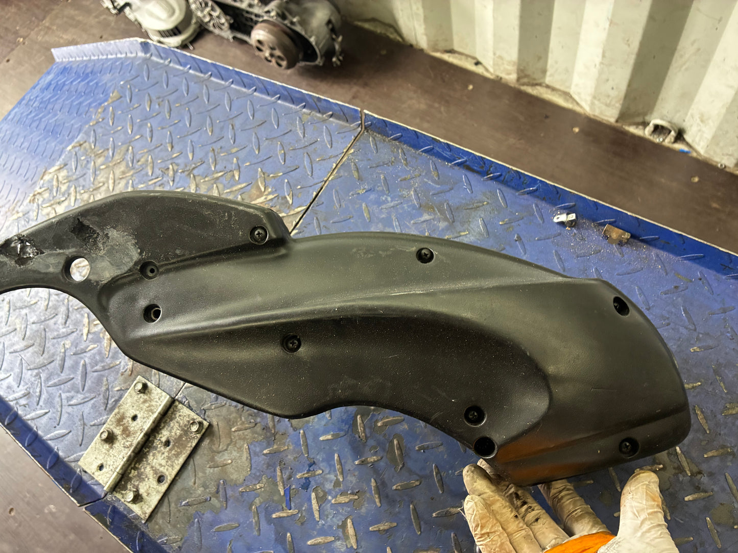 Gilera runner luchtfilter box en Cartercover